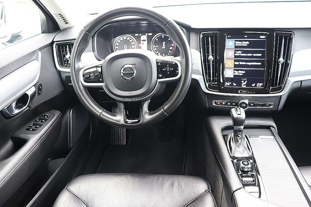 Volvo V90 D4 Geartronic Momentum Pro 140 kW image number 19