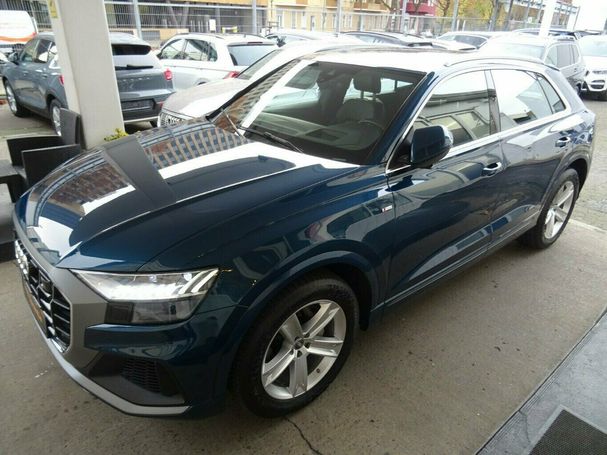 Audi Q8 50 TDI quattro Tiptronic S-line 210 kW image number 17