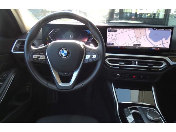 BMW 320d Touring 140 kW image number 11