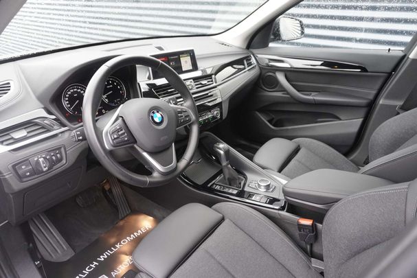 BMW X1 25e xDrive 162 kW image number 13