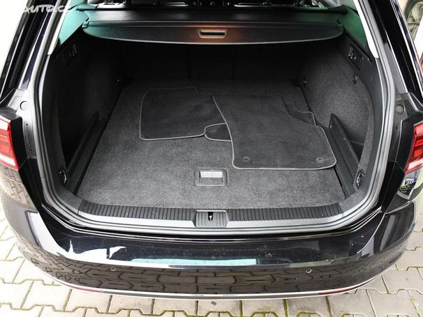 Volkswagen Passat 2.0 TDI Elegance 110 kW image number 36