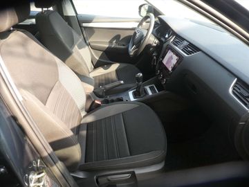 Car image 26