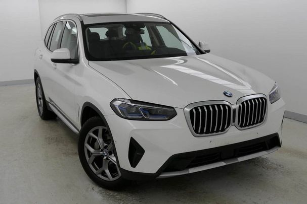 BMW X3 xDrive 210 kW image number 2