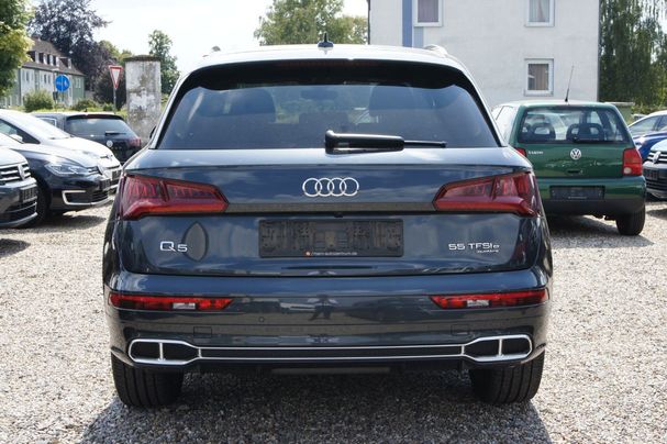 Audi Q5 55 TFSIe quattro Sport 270 kW image number 5