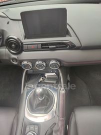 Car image 31