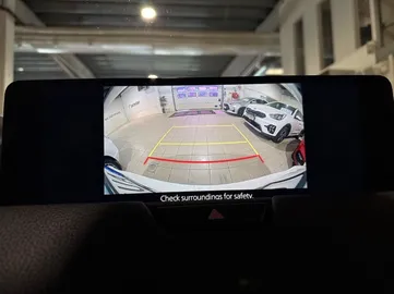 Car image 21