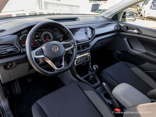 Volkswagen T-Cross 1.0 TSI Life 70 kW image number 8