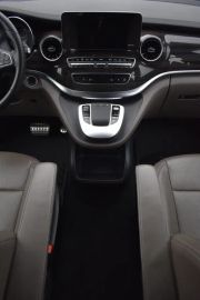 Car image 36