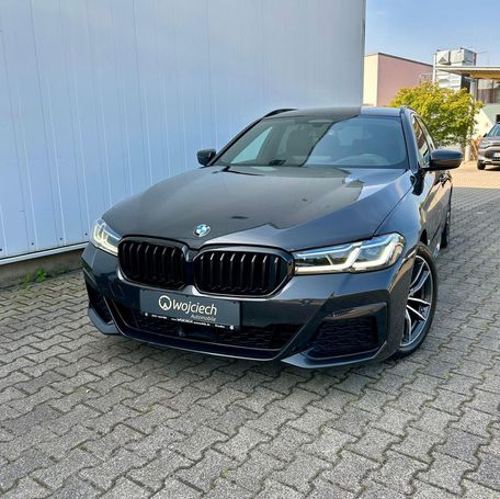 BMW 520d Touring xDrive 140 kW image number 2