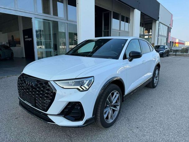 Audi Q3 40 TFSI quattro S-line Sportback 140 kW image number 1