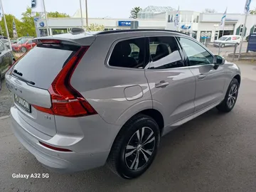 Car image 35