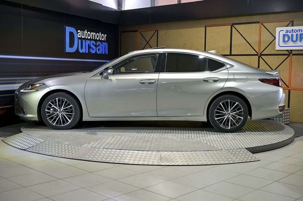 Lexus ES 300 h 160 kW image number 18