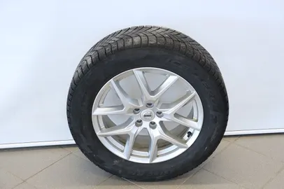 Car image 21