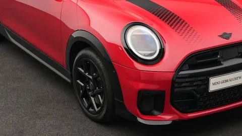 Car image 22