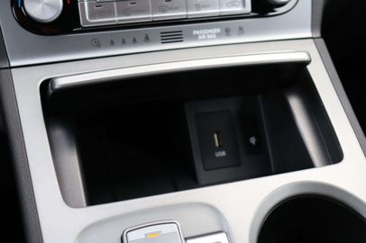 Car image 31