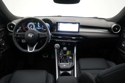 Car image 30