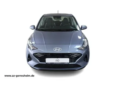 Car image 4