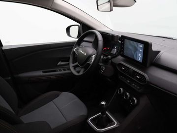 Car image 37