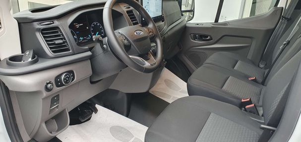 Ford E-Transit Van 350 L2H2 135 kW image number 3