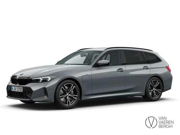 BMW 330 e Touring 215 kW image number 1