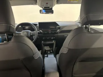 Car image 41
