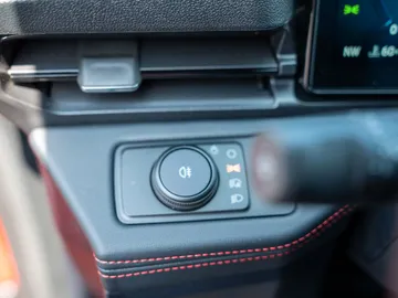 Car image 27