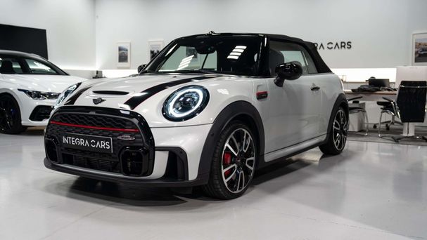 Mini John Cooper Works Cabrio 170 kW image number 11