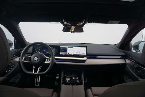 BMW 520i 153 kW image number 14