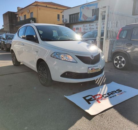 Lancia Ypsilon 51 kW image number 2