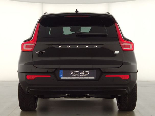 Volvo XC40 Recharge Pure Electric Core 170 kW image number 7