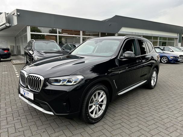 BMW X3 xDrive 140 kW image number 1