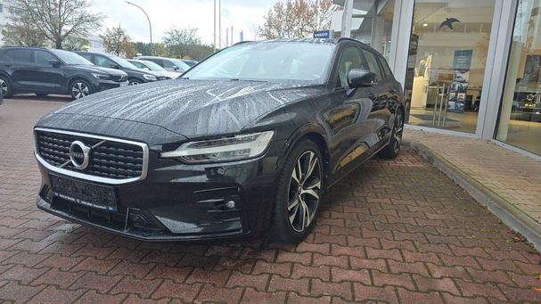 Volvo V60 D4 Geartronic 140 kW image number 2