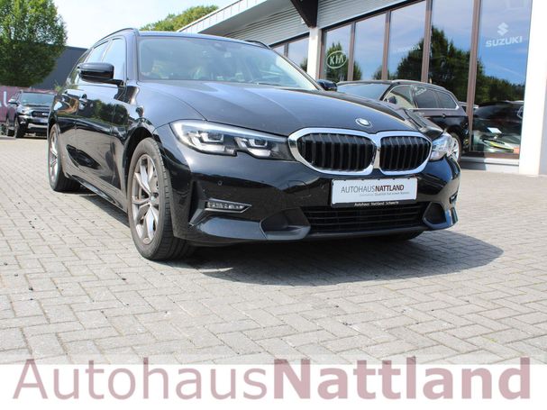 BMW 320d Touring Sport Line 140 kW image number 2