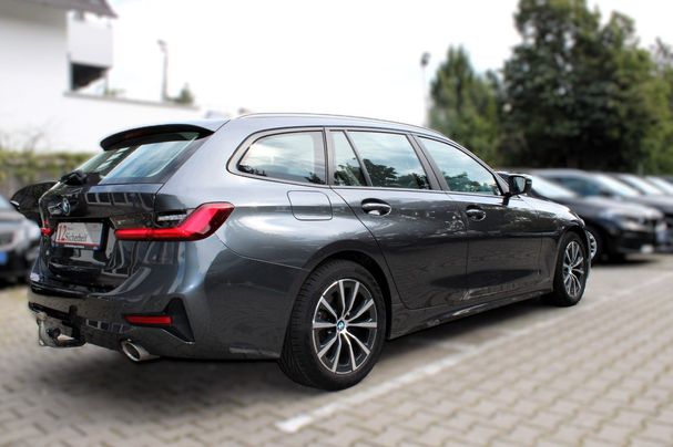 BMW 320d Touring 140 kW image number 7