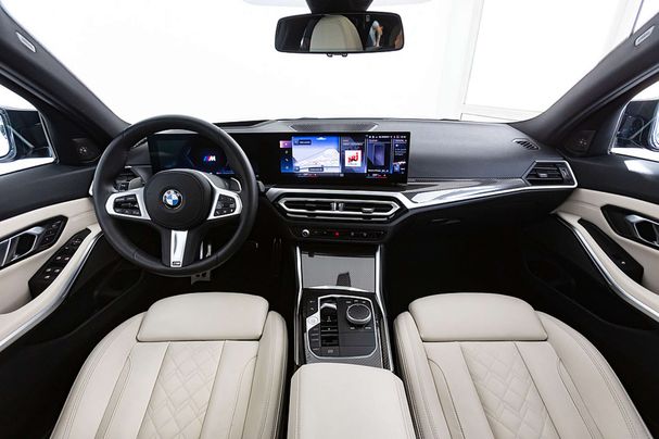 BMW 340i xDrive Touring 275 kW image number 11