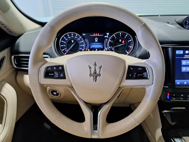 Maserati Levante GT Hybrid 243 kW image number 17