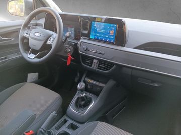 Car image 14