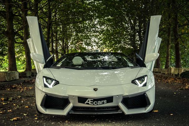 Lamborghini Aventador Roadster LP700 4 515 kW image number 4