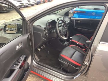 Car image 10