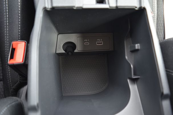 Nissan Qashqai N-CONNECTA 116 kW image number 26