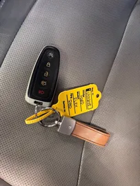 Car image 29