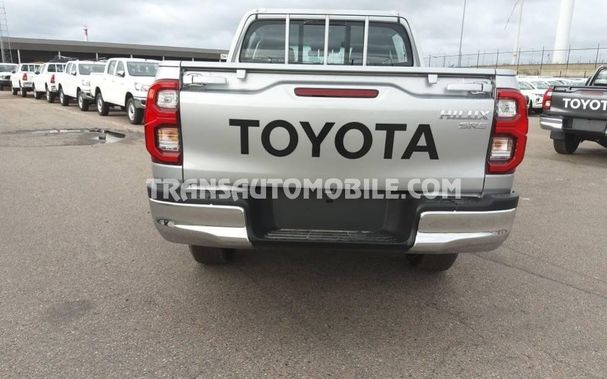 Toyota Hilux Cab 108 kW image number 8