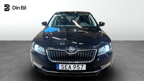 Skoda Superb TDI 4x4 DSG Style 141 kW image number 2