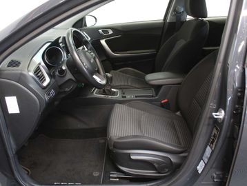 Car image 31