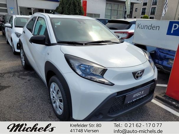 Toyota Aygo X 1.0 53 kW image number 6