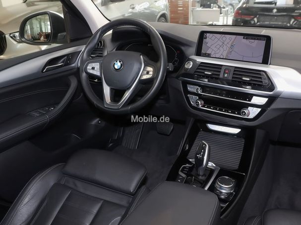 BMW X3 xDrive30e 215 kW image number 3