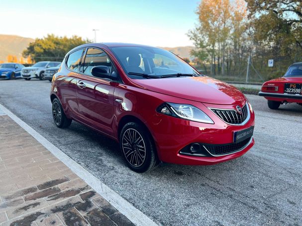 Lancia Ypsilon 51 kW image number 2