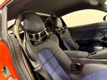 Car image 36