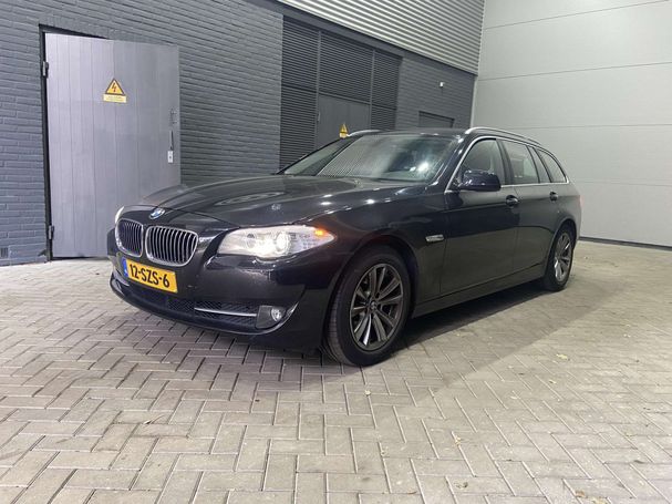 BMW 520i Touring 135 kW image number 1