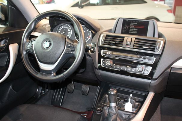 BMW 220d Coupe Advantage 140 kW image number 11